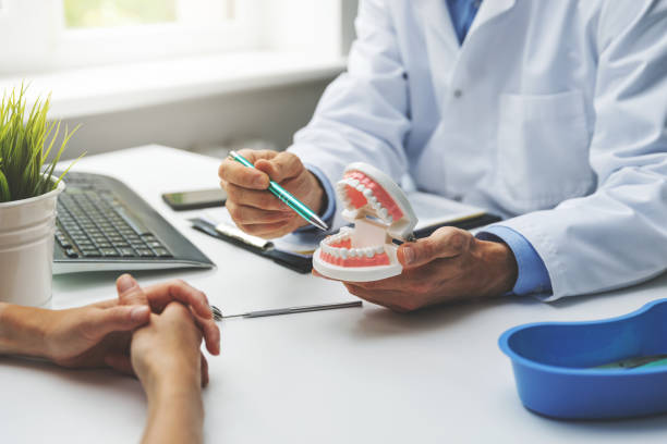 Emergency Dental Services in Long Lake, IL